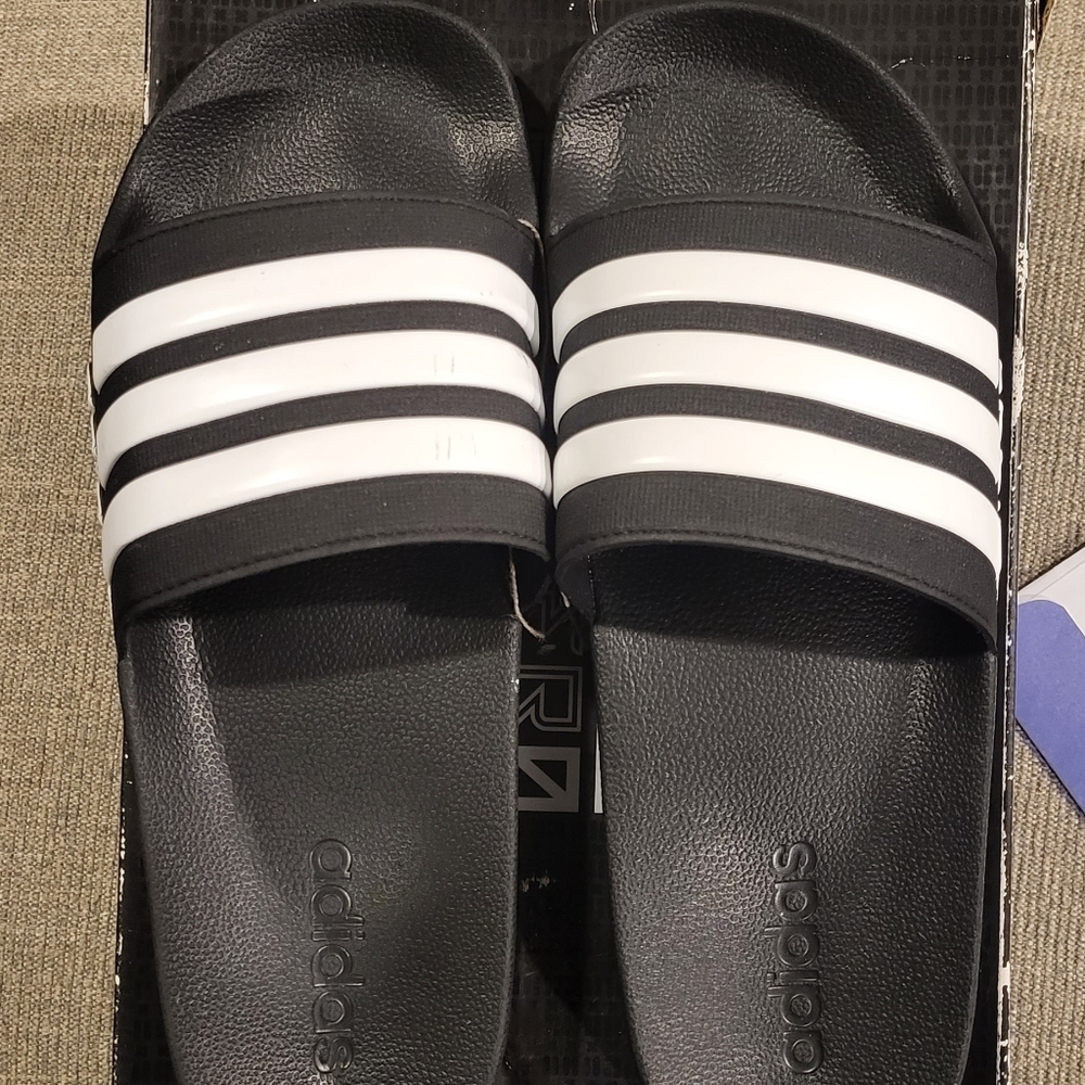 Adidas slidea